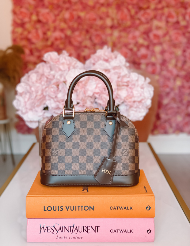 All About Louis Vuitton's Vachetta Leather - Couture USA