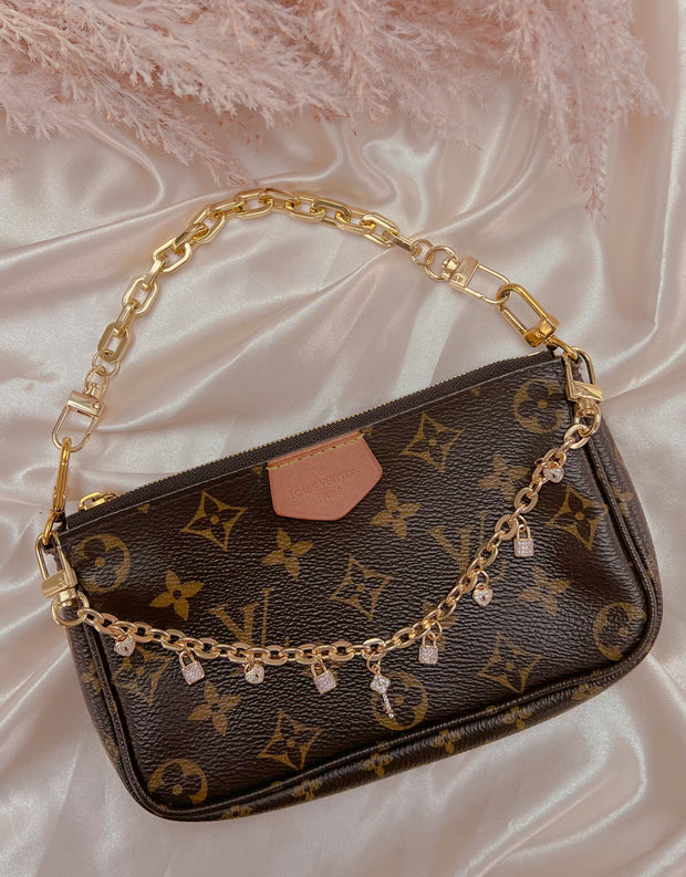 Clutch Pallas - One of my first few LV pieces! Lucky to get it